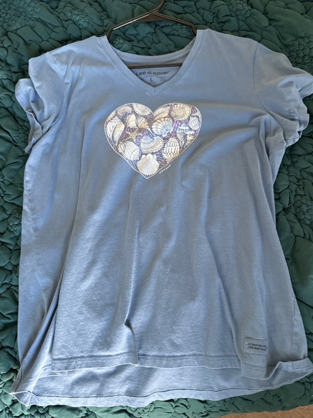 Life is good women’s v neck with shells